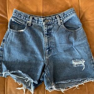 Women’s high waisted NY Jeans shorts - size 6